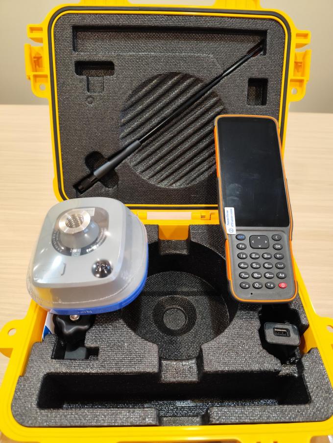 Uluslararası Sürüm Chcnav i73+/X6 El GPS GNSS RTK Alıcı RTK Google Fonksiyonu ve Güncellenebilir Yazılımla 4